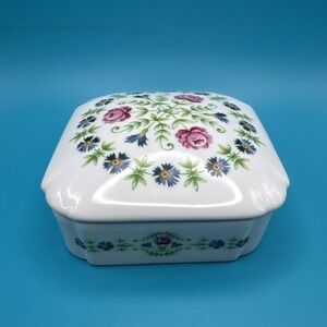 Limoges Trinket Jewlery Ring Box France w Lid Floral‎ Porcelain Vintage Leclair